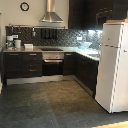 Apartment Poble Nou Barcelona Luaran gambar