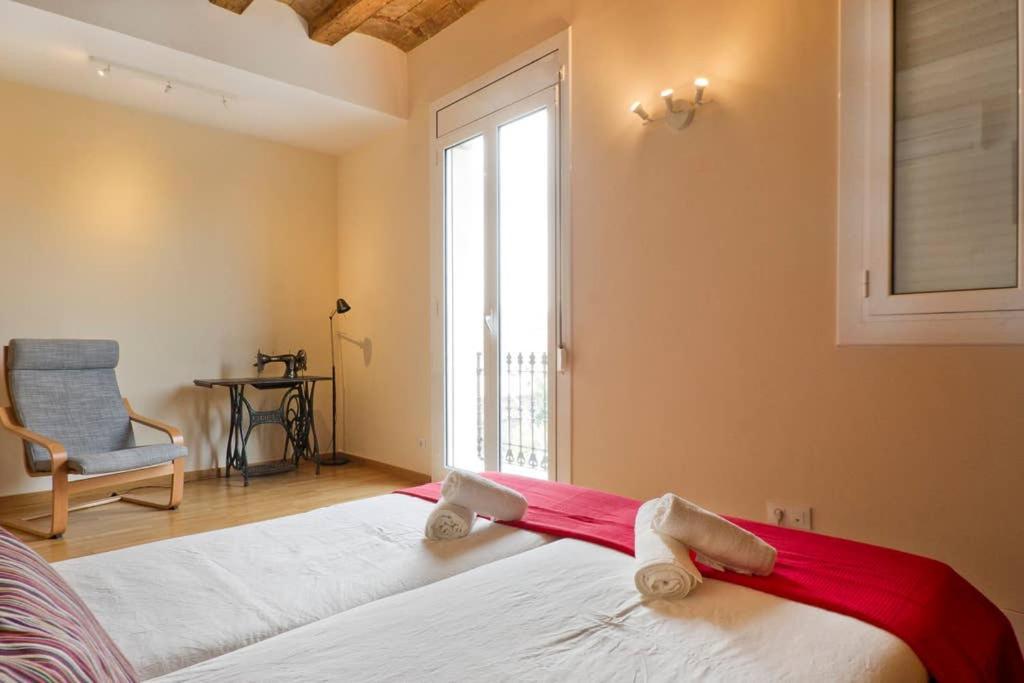 Apartment Poble Nou Barcelona Luaran gambar